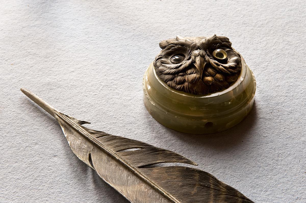 Writing implements in Queen Charlotte's apartment in Bebenhausen Palace