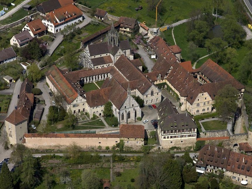 Kloster und Schloss Bebenhausen von oben