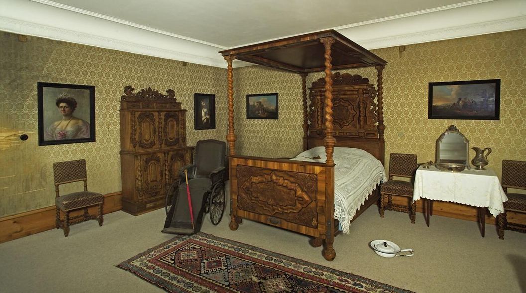 Schlafzimmer der Königin im Schloss Bebenhausen